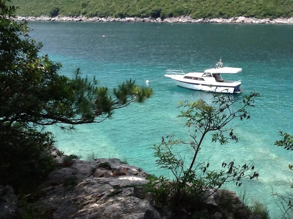 Villa Mirista Luštica Bilik gambar
